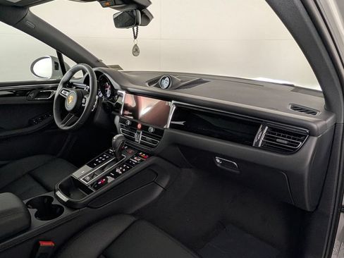 New 2026 Porsche Macan AWD/4WD image 19