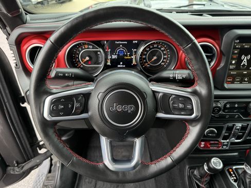 Used 2023 Jeep Gladiator Rubicon w/ Cold Weather Group AWD/4WD image 21