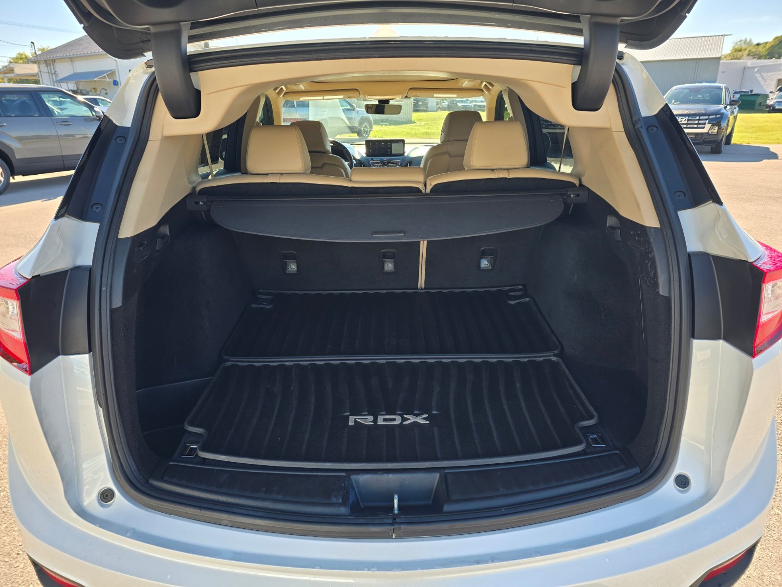 Used 2020 Acura RDX w/ Technology Package FWD image 26