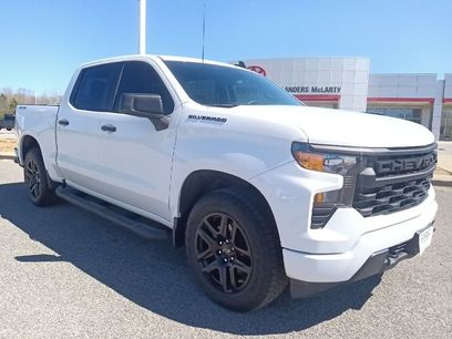 Used 2023 Chevrolet Silverado 1500 Custom w/ 2.7L Blackout Package