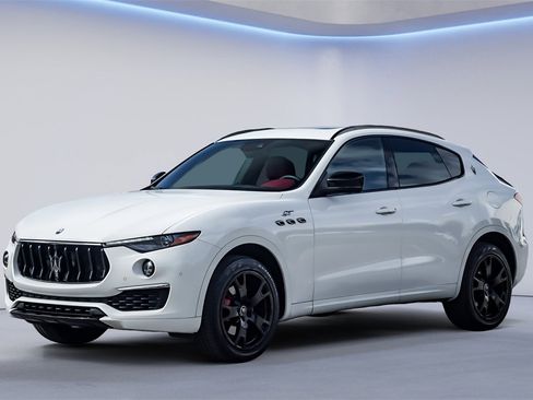 Certified 2022 Maserati Levante GT image 7