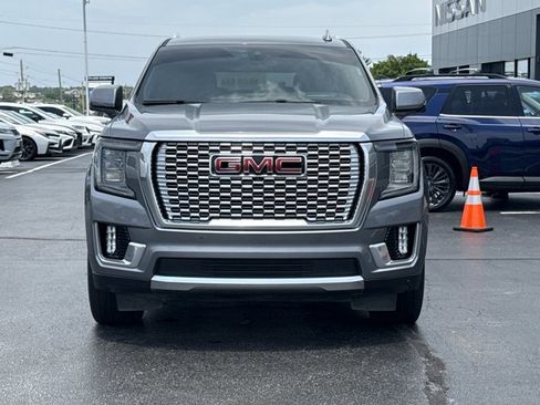 Used 2022 GMC Yukon Denali AWD/4WD image 16
