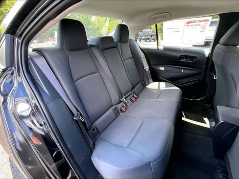 Used 2024 Toyota Corolla LE FWD image 25