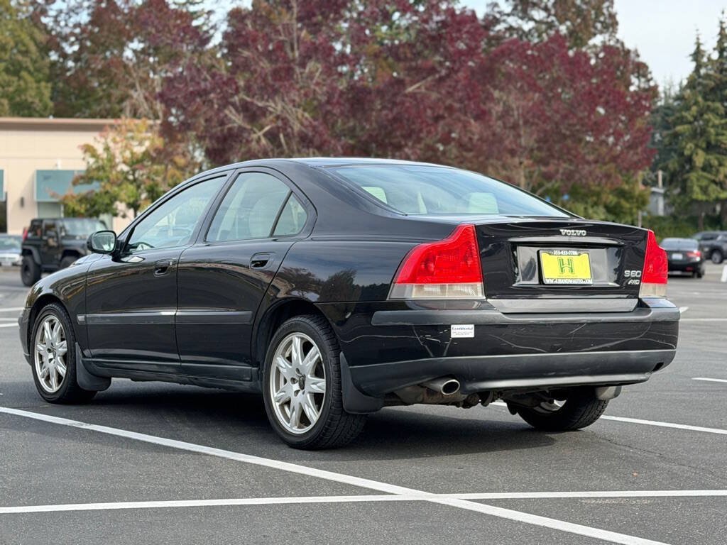 Used 2003 Volvo S60 2.5T AWD/4WD image 3