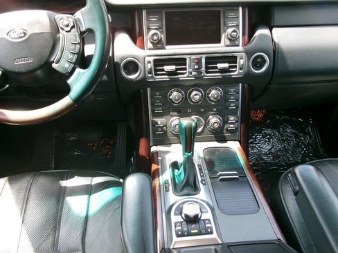 Used 2011 Land Rover Range Rover HSE LUX AWD/4WD image 21