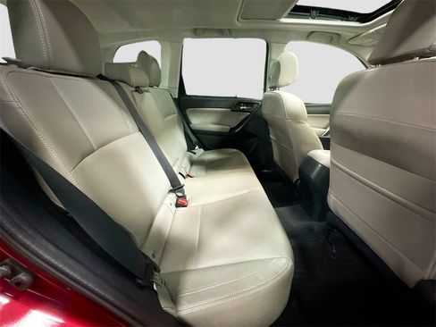 Used 2018 Subaru Forester 2.5i Limited image 30