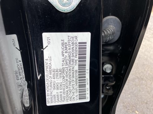 Certified 2022 Honda Civic Sport Touring image 38