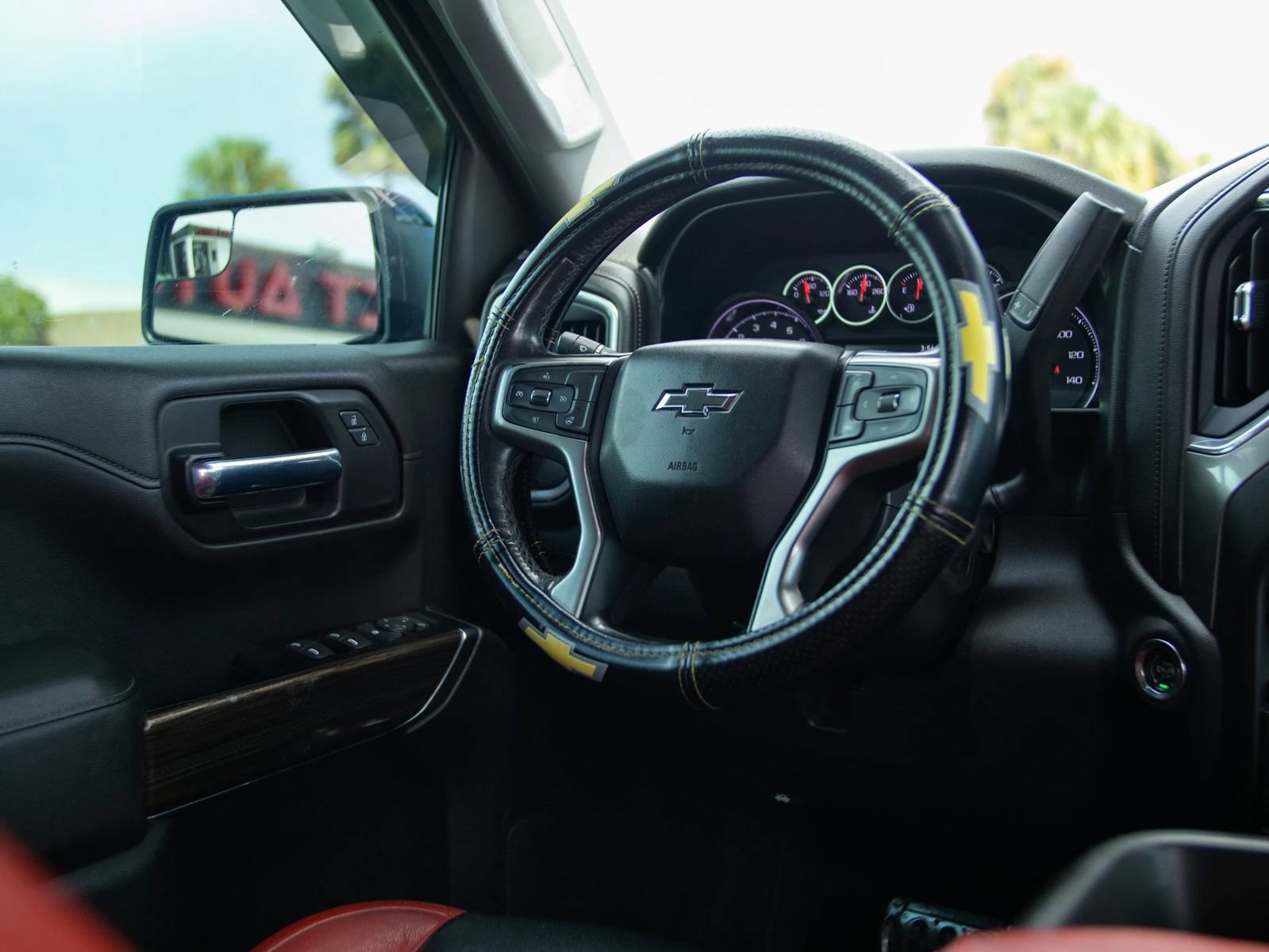 Used 2019 Chevrolet Silverado 1500 RST w/ All-Star Edition RWD image 31
