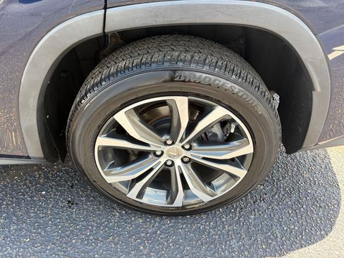 Used 2017 Lexus RX 350 AWD w/ Premium Package image 18