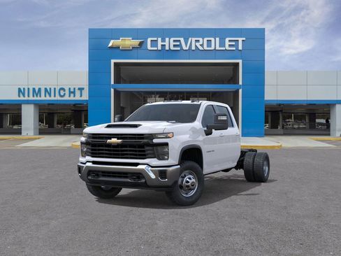 New 2025 Chevrolet Silverado 3500 W/T w/ WT Convenience Package AWD/4WD image 8