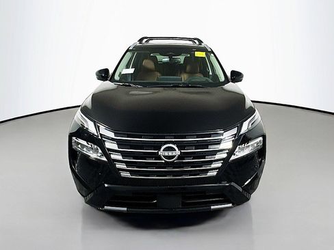 New 2026 Nissan Rogue Platinum w/ Platinum Premium Package image 2