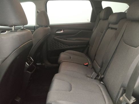 Used 2019 Hyundai Santa Fe SE image 18