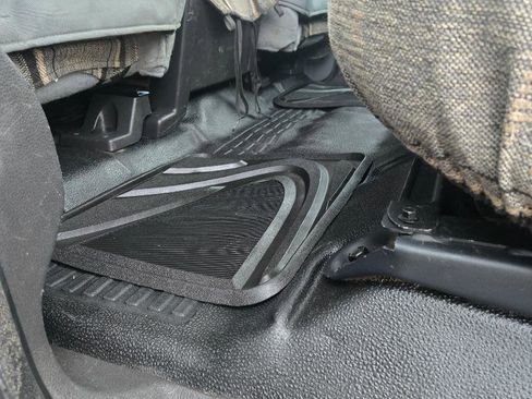 Used 2014 Ford F250 XL w/ Power Equipment Group image 39