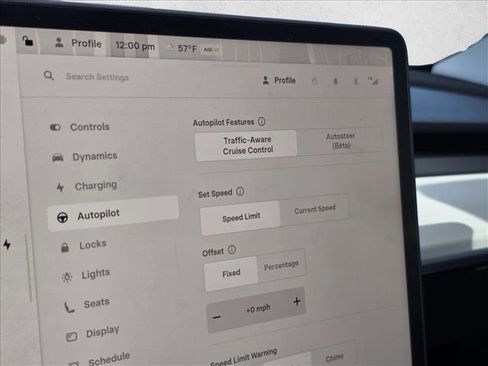 Used 2023 Tesla Model Y Performance image 13