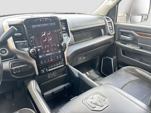Used 2023 RAM 2500 Laramie AWD/4WD image 23