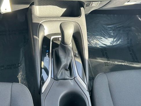 Certified 2025 Toyota Corolla LE image 20