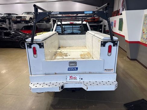 Used 2017 Ford F350 XL w/ Power Equipment Group AWD/4WD image 10