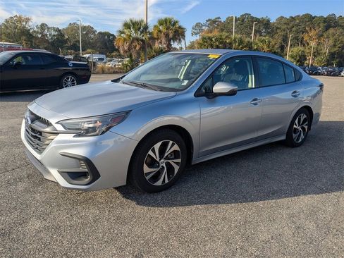 Used 2023 Subaru Legacy Premium image 8