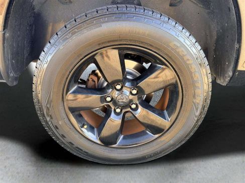 Used 2018 RAM 1500 Express w/ Black Ram 1500 Express Group image 26