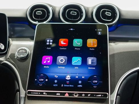 Certified 2025 Mercedes-Benz GLC 300 image 14