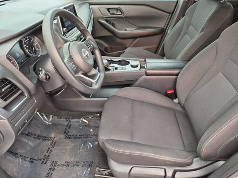 Used 2024 Nissan Rogue S AWD/4WD image 14
