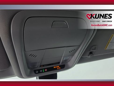 Used 2024 Chevrolet Equinox LT image 21