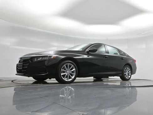 Used 2022 Honda Accord LX image 42