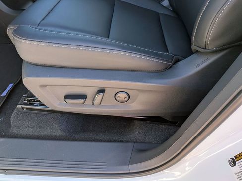 New 2026 Nissan Murano SV image 16