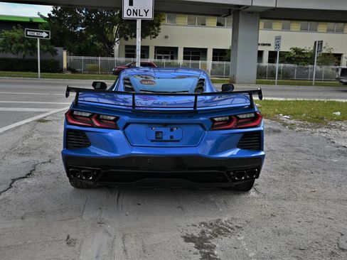 Used 2023 Chevrolet Corvette Stingray Coupe w/ Z51 Performance Package image 4