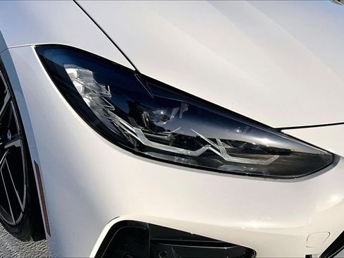 Used 2023 BMW 430i Convertible w/ M Sport Package RWD image 30