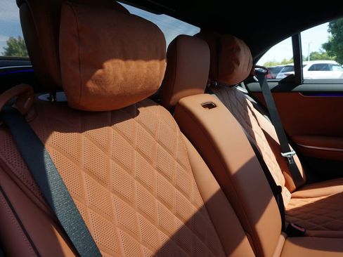 New 2026 Mercedes-Benz S 580 4MATIC Sedan image 61