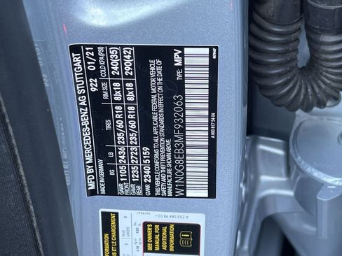 Used 2021 Mercedes-Benz GLC 300 4MATIC w/ Premium Package image 42