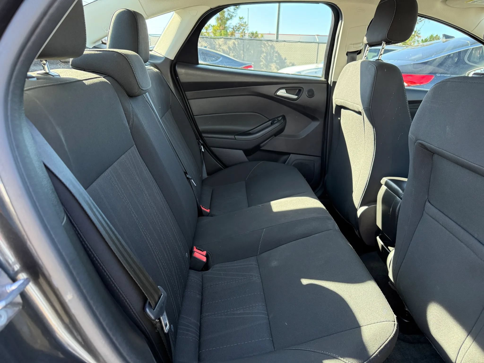 Used 2018 Ford Focus SEL FWD image 20