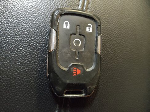 Used 2020 GMC Terrain SLE w/ Driver Convenience Package AWD/4WD image 32