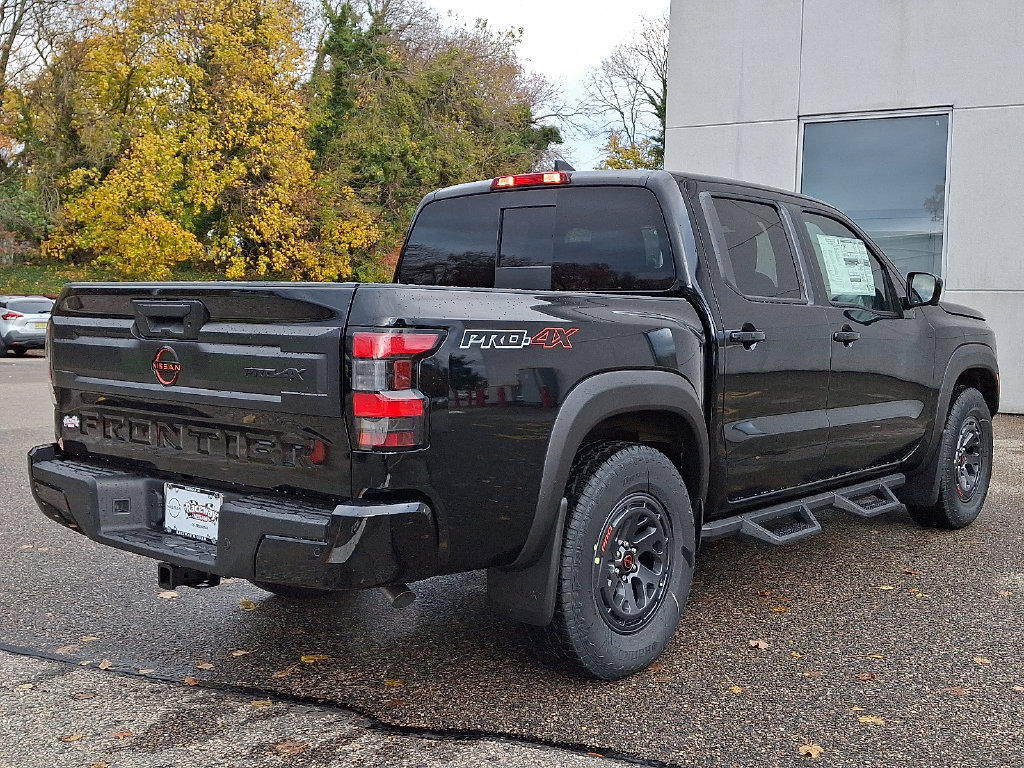New 2026 Nissan Frontier PRO-4X w/ Pro-4x Convenience Package AWD/4WD image 5