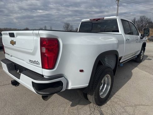 New 2026 Chevrolet Silverado 3500 High Country image 2