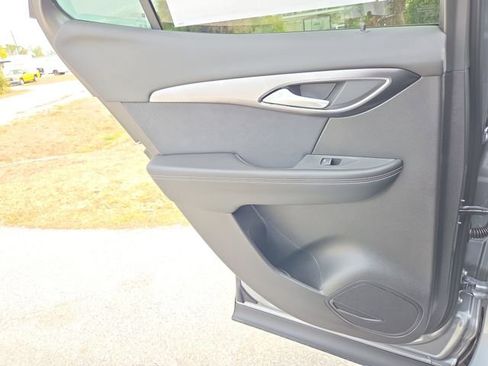 New 2026 Buick Envision Sport Touring image 9