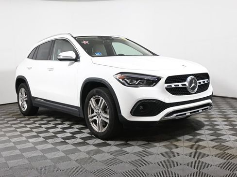 Certified 2023 Mercedes-Benz GLA 250 4MATIC image 9