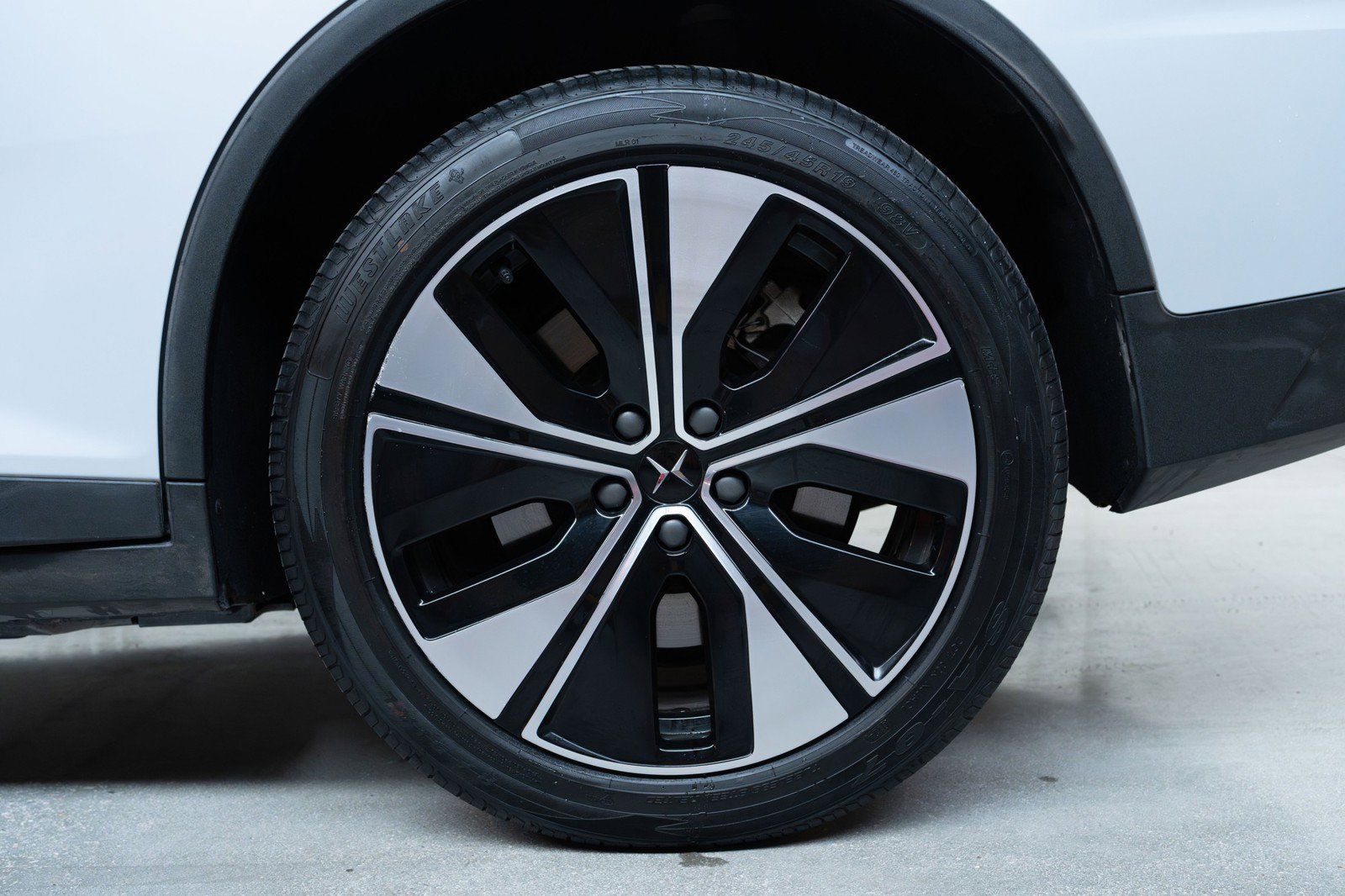 Used 2023 Polestar Polestar 2 AWD/4WD image 18