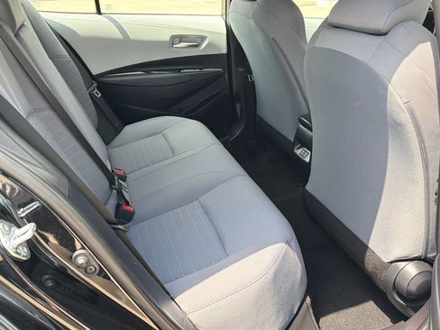 Used 2025 Toyota Corolla SE w/ SE Premium Package FWD image 13