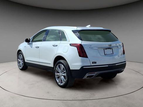 Used 2024 Cadillac XT5 Premium Luxury w/ Technology Package image 6