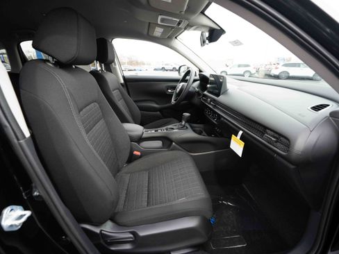New 2026 Honda HR-V LX image 27