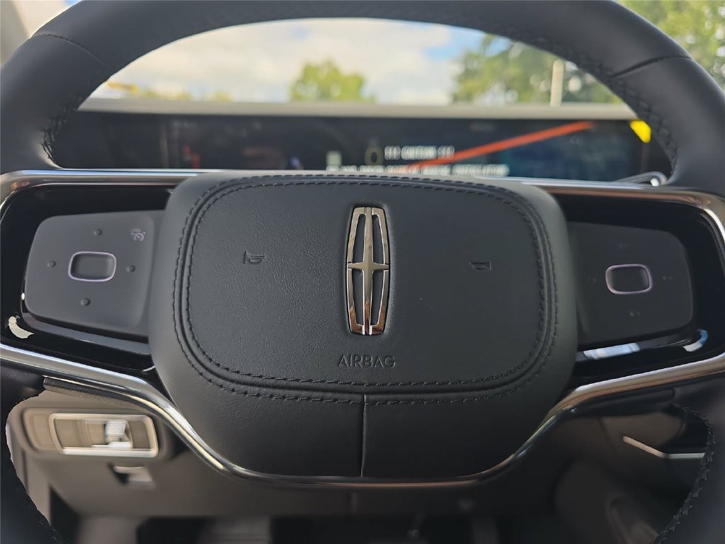 New 2026 Lincoln Nautilus Premier AWD/4WD image 22