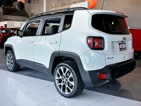 Used 2022 Jeep Renegade Limited w/ Sun, Sound & Wheels Group image 7