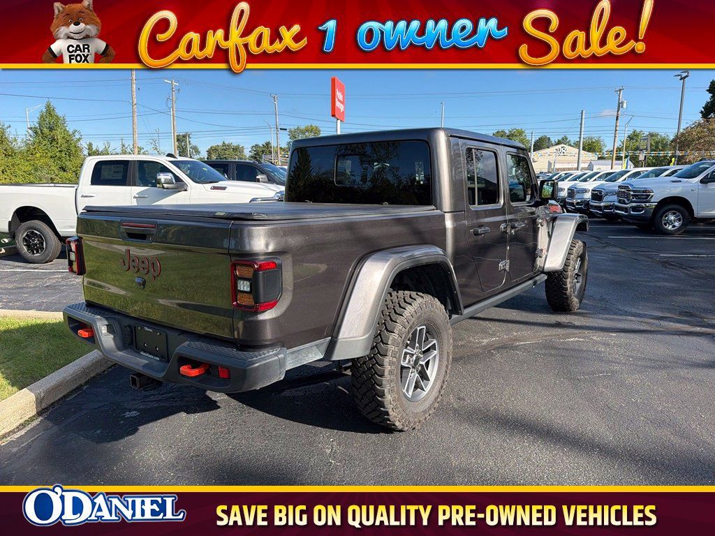 Used 2025 Jeep Gladiator Mojave w/ Convenience Group AWD/4WD image 18