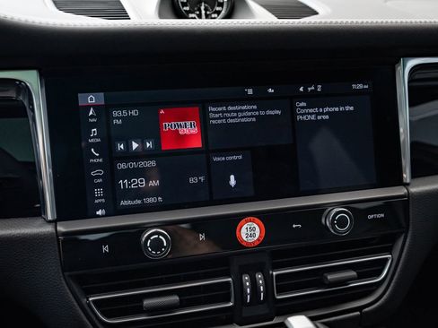 Certified 2026 Porsche Macan GTS AWD/4WD image 34