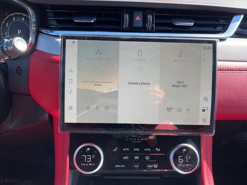 New 2025 Jaguar F-PACE R-Dynamic S image 22