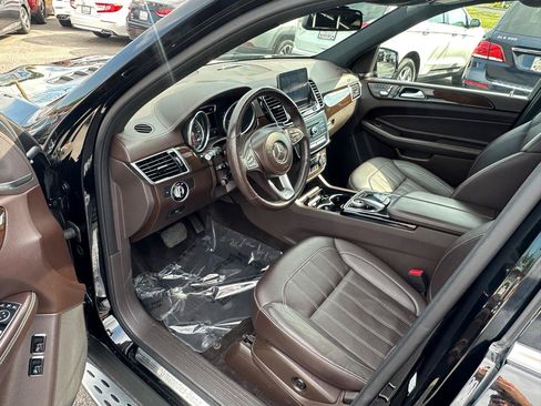 Used 2018 Mercedes-Benz GLS 450 4MATIC image 8