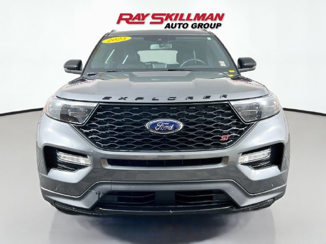 Used 2023 Ford Explorer ST w/ Equipment Group 401A AWD/4WD image 2