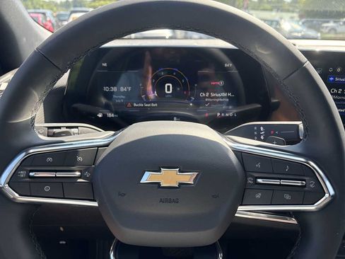 New 2026 Chevrolet Equinox LT FWD image 11